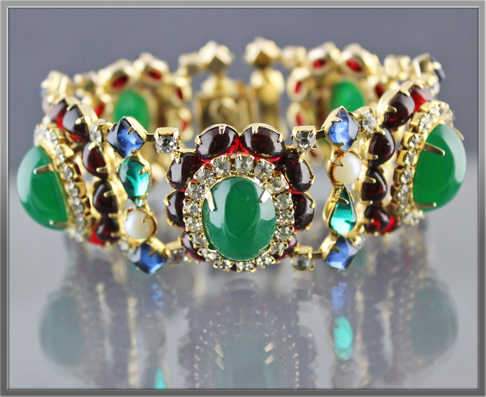 Hattie-Carnegie-Moghul-Jeweltone-Cabochons-Bracelet